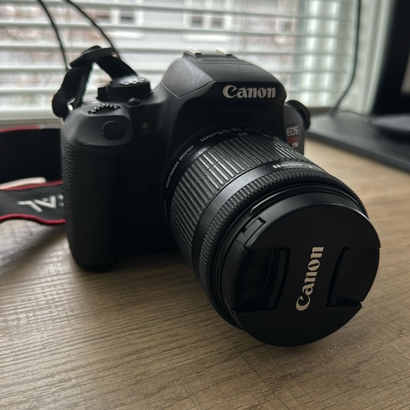 Canon Rebel T5i. Excellent Condition.